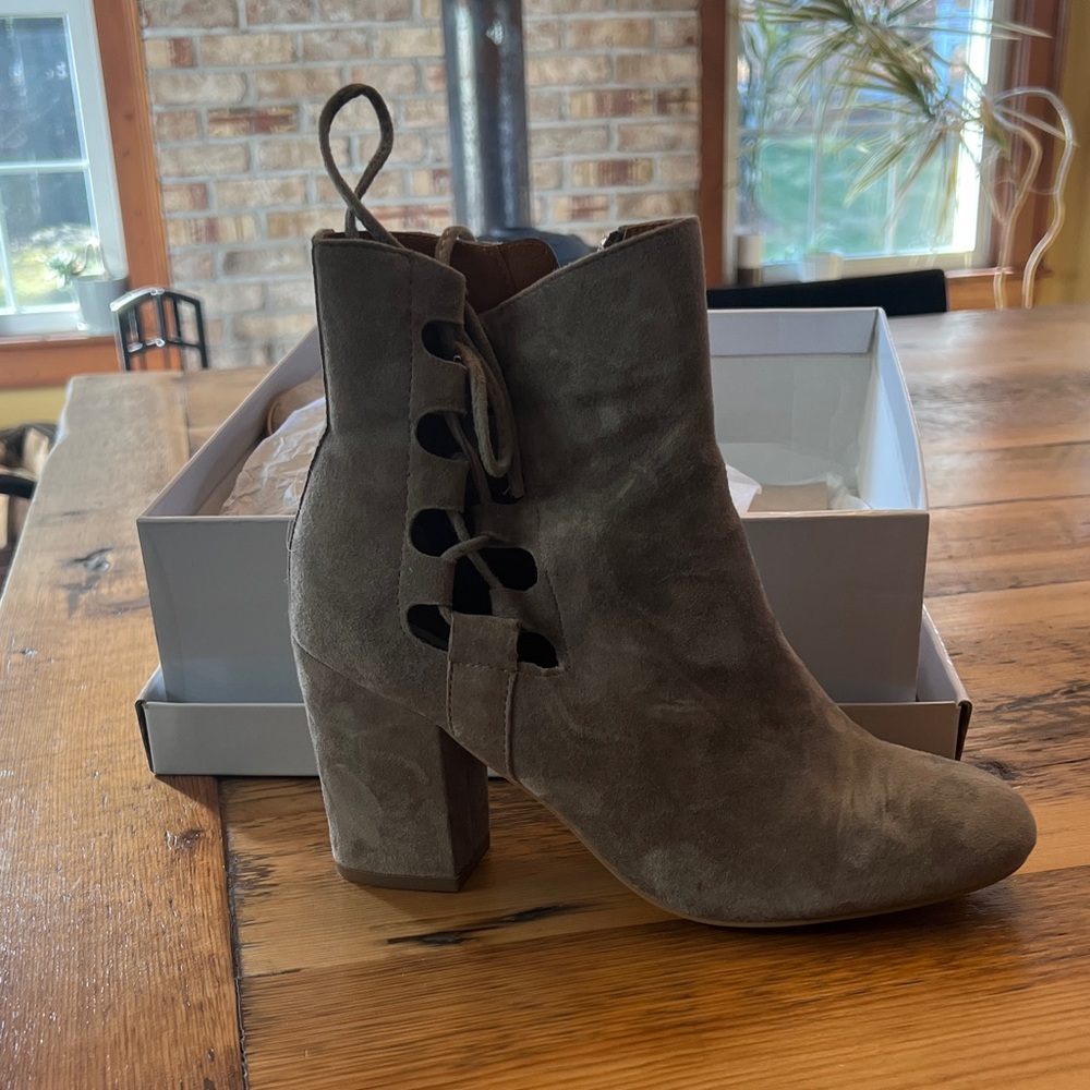 Steve Madden Taupe Ankle Booties